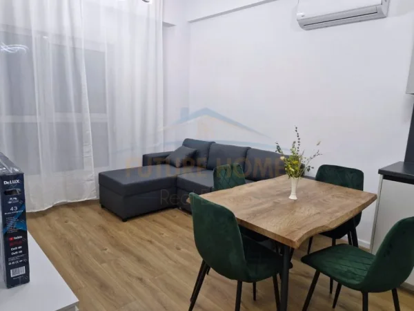 Tirane, jepet me qera apartament 1+1 Kati 3, 46 m² 450 € 