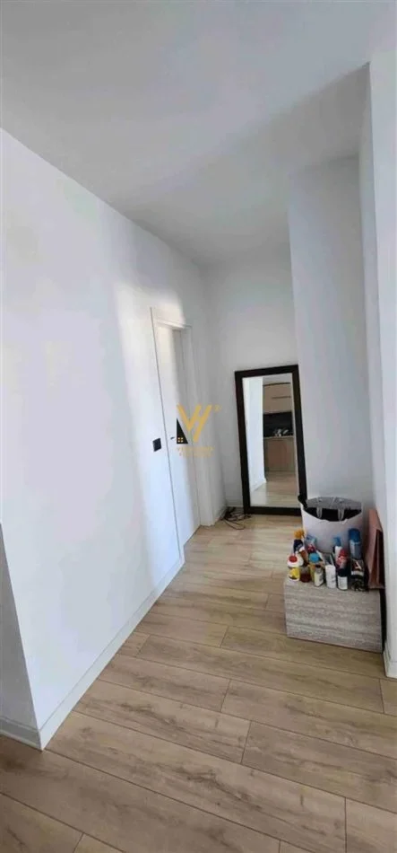 Tirane, jepet me qera apartament 1+1+Ballkon Kati 2, 73 m² 500 € (CASA ITALIA)