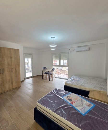 Shqiperi, jepet me qera 1+1+Ballkon Kati 3, 1.200 € (Prane Prokurorise, Tirane)