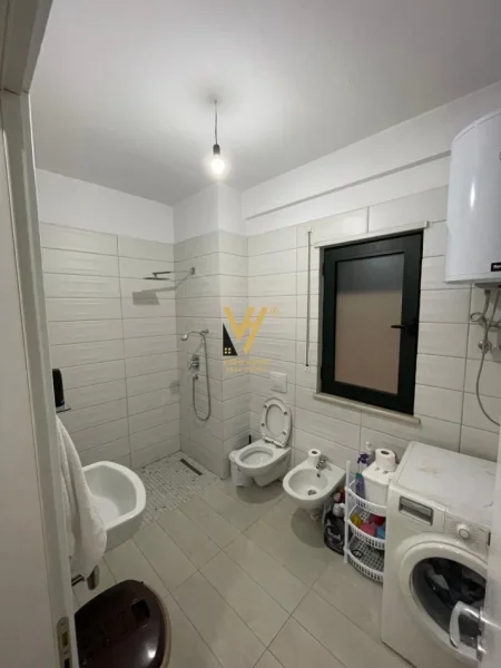 Tirane, jepet me qera apartament 2+1+Ballkon Kati 1, 100 m² 600 € (GREEN CITY, ASTIR)