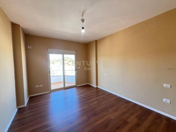 Durres, shitet apartament 2+1+Aneks+Ballkon Kati 9, 115 m² 160.000 € (Drejtoria e Policise Durres)