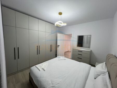 Tirane, jepet me qera apartament 1+1 Kati 1, 50 m² 500 € 