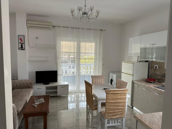 Jepet Hyrje me Qera 2+1 E Mobiluar ne Paskuqan, Kati 2, 85 m² 350 €URO