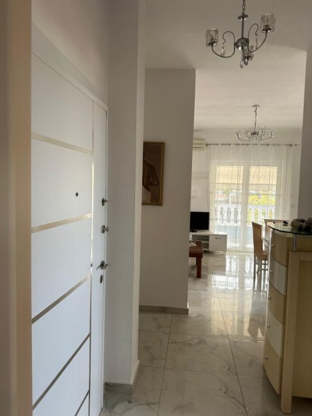 Jepet Hyrje me Qera 2+1 E Mobiluar ne Paskuqan, Kati 2, 85 m² 350 €URO