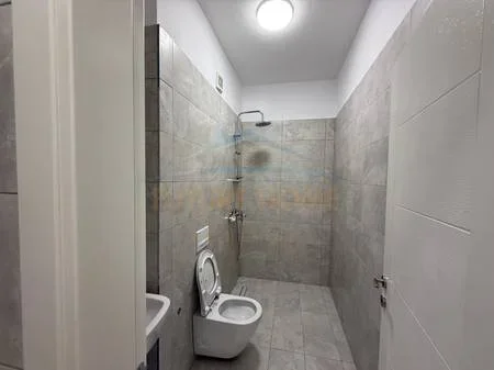 Tirane, shitet apartament 2+1 Kati 5, 118 m² 185.000 € 