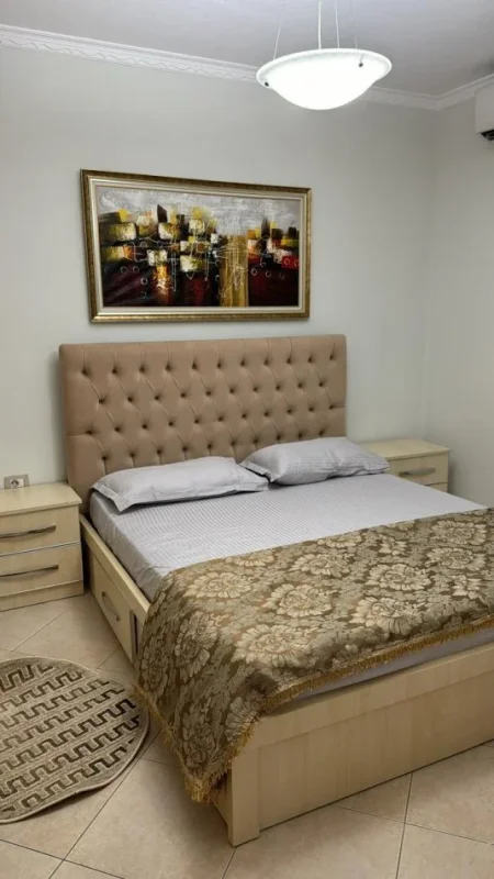 Tirane, jap me qera apartament 2+1+Ballkon Kati 5, 100 m² 600 € (don bosko)