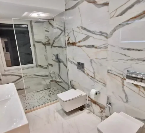 ZYRE ME QERA 120 M2 RRUGA E DURRSIT 90.000 LEK