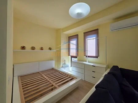 Tirane, jepet me qera apartament Kati 2, 47 m² 550 € 