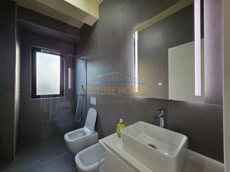 Tirane, jepet me qera apartament Kati 2, 47 m² 550 € 