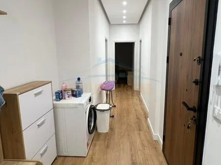 Tirane, jepet me qera apartament 2+1 Kati 7, 90 m² 700 € 