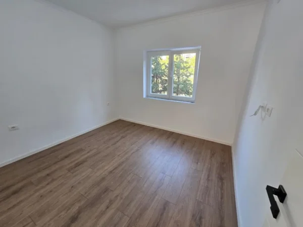 Tirane, shitet apartament 1+1 Kati 2, 55 m² 125.000 € (don bosko)