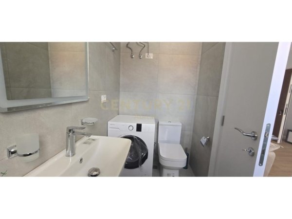 Tirane, shitet apartament 1+1 Kati 7, 50 m² 107.000 € 