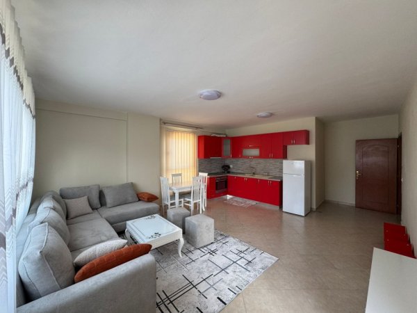 Tirane, jepet me qera apartament 2+1 Kati 4, 100 m² 50000 Leke