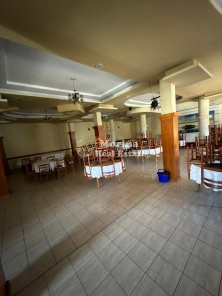 Tirane, jepet me qera ambjent biznesi Kati 1, 500 m² 3.500 € (Laprake)