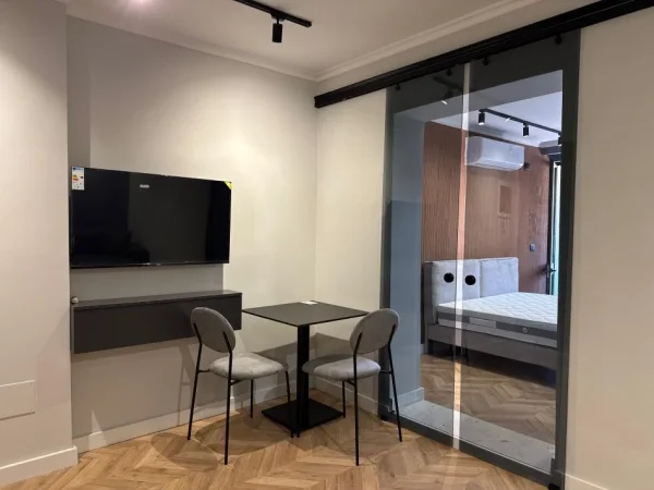 Tirane, shitet apartament 3+1 Kati 5, 107 m² 268.000 € (3 Apartamente në Shitje – Rruga “Mine Peza”,)