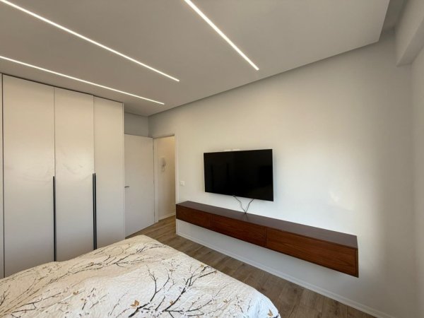 Tirane, shitet apartament 1+1 Kati 4, 66 m² 170.000 € (Rruga Zallit)