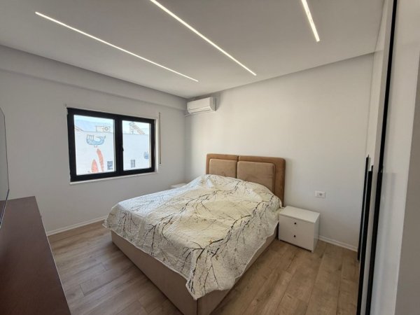 Tirane, shitet apartament 1+1 Kati 4, 66 m² 170.000 € (Rruga Zallit)