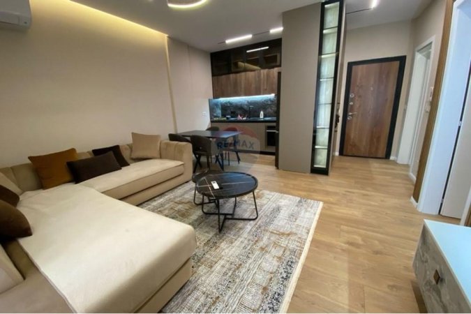 Tirane, jepet me qera apartament 1+1 Kati 2, 74 m² 650 € (Rruga, Jordan Misja)