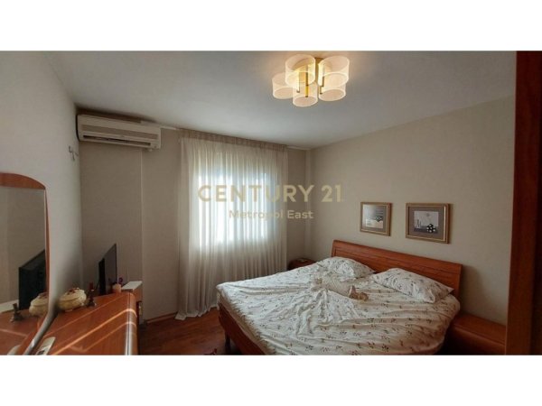 Durres, shitet apartament 2+1 Kati 2, 92 m² 147.000 € (Mali i Robit)