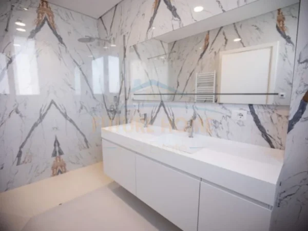 Tirane, jepet me qera Vile 2 Katshe Kati 0, 600 m² 5.000 € (CUCI 1)