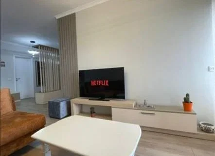 Tirane, jepet me qera apartament 2+1 Kati 9, 90 m² 1.200 € (RRUGA SAMI FRASHERI)