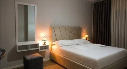 Tirane, jepet me qera apartament 2+1 Kati 9, 90 m² 1.200 € (RRUGA SAMI FRASHERI)