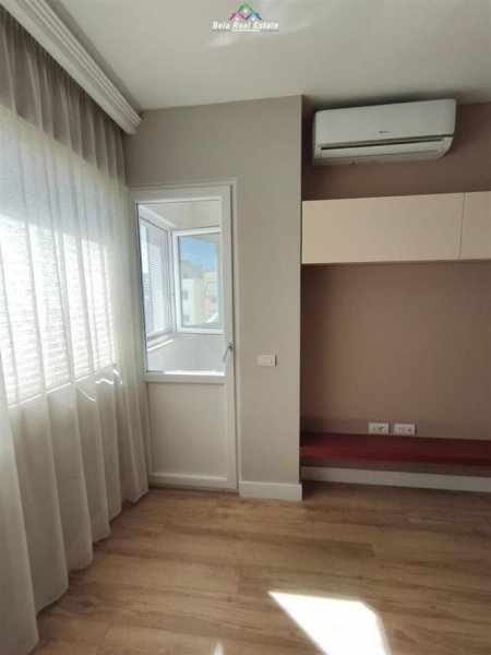 Tirane, jepet me qera apartament 2+1 Kati 7, 80 m² 800 € (irfan tomini)