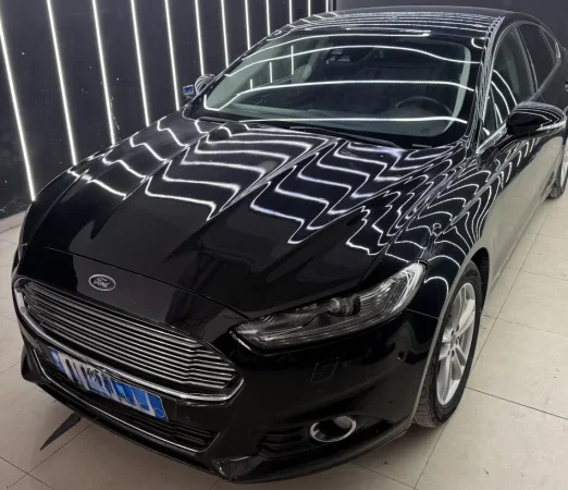 Shitet makine Ford mondeo Nafte, e zeze automatik Kondicioner 161.700 km 8.100 €