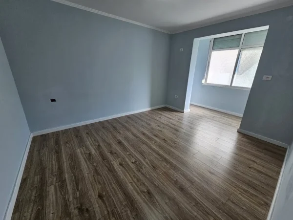 Tirane, shitet apartament 2+1 Kati 2, 71 m² 130.000 € (OXHAKU)