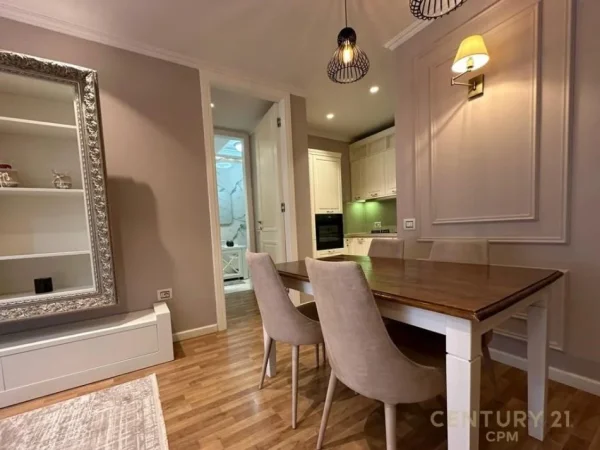 Tirane, jepet me qera apartament 1+1 Kati 6, 80 m² 800 € 