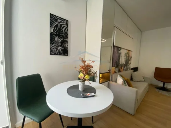 Tirane, shitet garsonier 1+1 Kati 4, 36 m² 82.000 € (Komuna e Parisit)