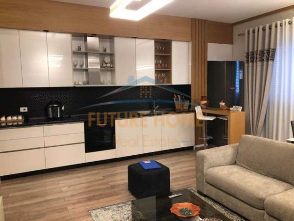 Tirane, shitet apartament 2+1 Kati 6, 118 m² 220.000 Euro (Rruga Dritan Hoxha)