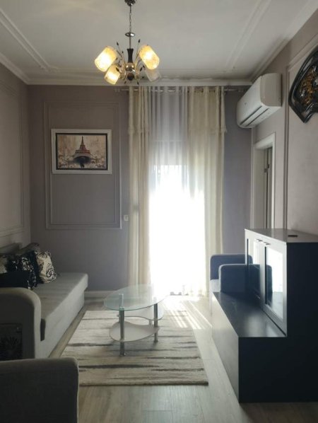 Shqiperi, jap me qera Vile 2 Katshe Kati 2, 130 m² 600 Euro (Ymer Prizreni Shkoze)