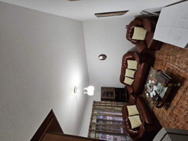 Tirane, jepet me qera apartament 2+1 Kati 1, 95 m² 33.000 Leke (Rruga Loni Ligori Kashar)