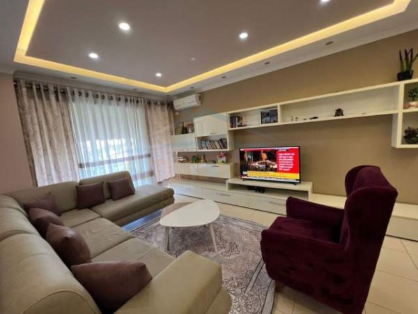 Tirane, shitet apartament 2+1+BLK Kati 2, 97 m² 105.000 Euro (Fresk)