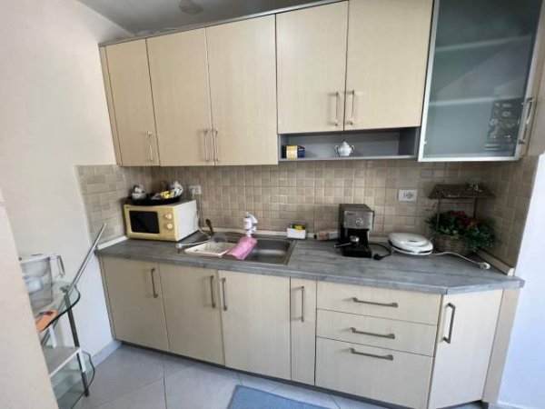 Tirane, shitet apartament 1+1+BLK Kati 2, 53 m² 83.000 Euro (Tregu Elektrik)