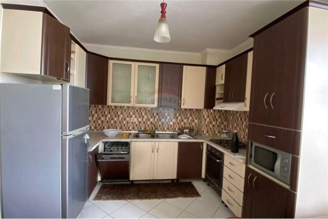 Tirane, shitet apartament 2+1+A Kati 6, 109 m² 108.000 Euro (Teodor Keko)