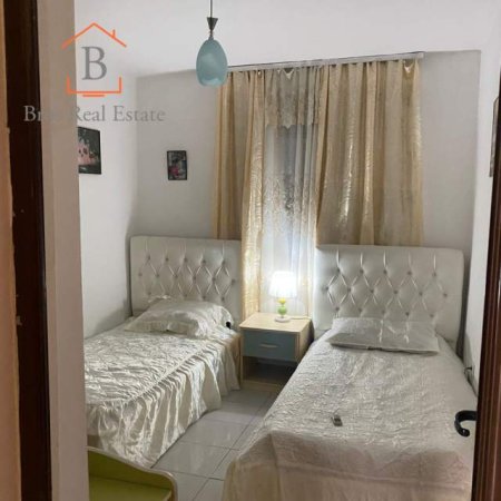 Tirane, jepet me qera apartament Kati 1, 87 m²