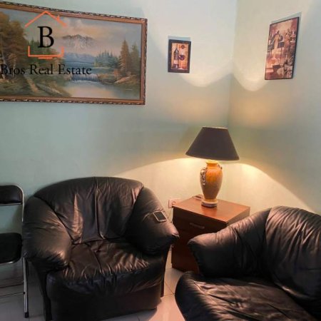Tirane, jepet me qera apartament Kati 1, 87 m²