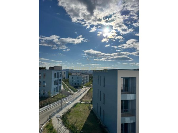 Tirane, shitet apartament 1+1 Kati 3, 53 m² 83.000 € (OXA)