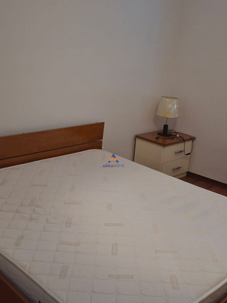 Tirane, shitet apartament 2+1 Kati 2, 80 m² 140.000 € (SHKOLLA OSMAN MYDERIZI, QYTET STUDENTI)