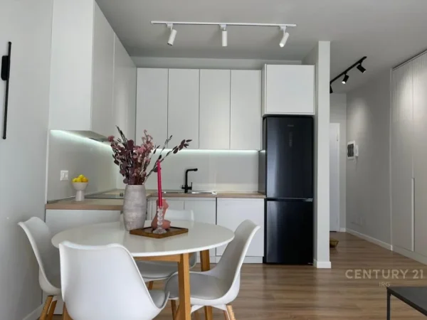 Tirane, shitet apartament 2+1 , 96 m² 230.000 € 