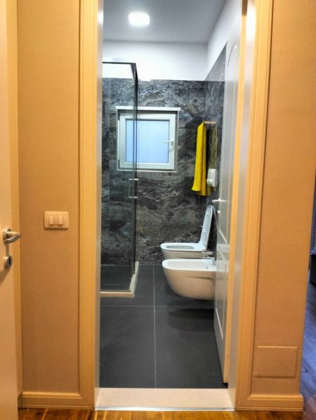 Tirane, jepet me qera Vile 3+1 Kati 1, 200 m² 2.000 € (Rezidenca Secret Garden ((MLS # 530581008-40)