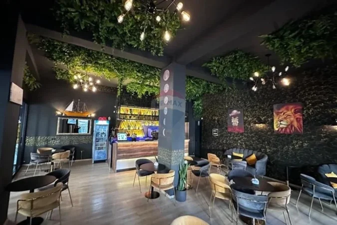 Tirane, shitet bar-kafe , 73 m² 260.000 € (Yzberisht, Bulevardi Migjeni)