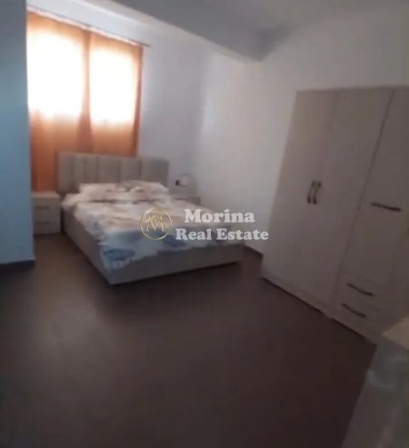 Tirane, jepet me qera shtepi 2+1 Kati 2, 130 m² 350 € (Mullet)