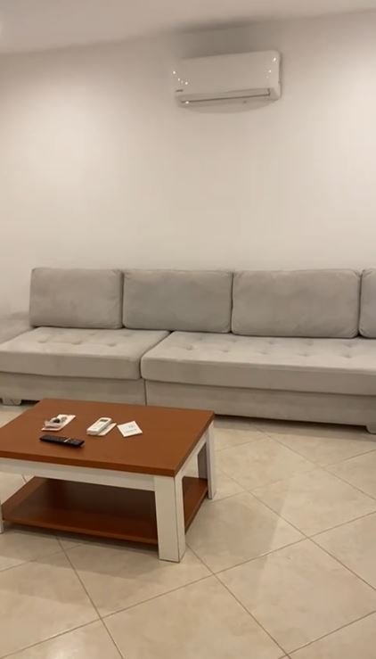 Jepet Hyrje 1+1 me Qera tek Fusha e Aviacionit,  Kati 1, 80 m² 500 €URO