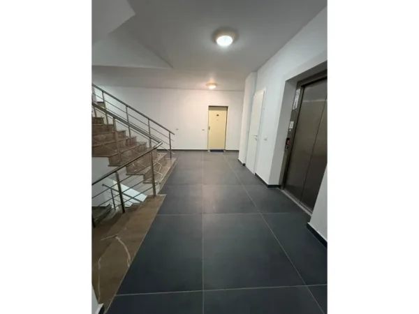 Shengjin, shitet apartament 2+1+Ballkon Kati 3, 96 m² 139.000 € 