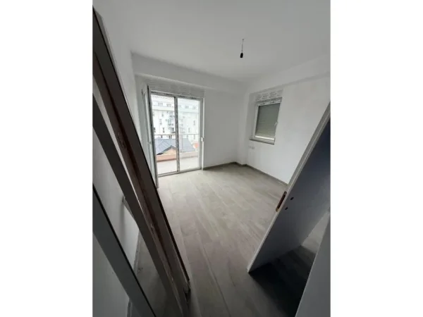 Shengjin, shitet apartament 2+1+Ballkon Kati 3, 96 m² 139.000 € 