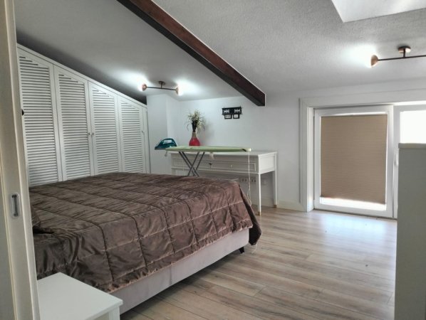 Tirane, jepet me qera apartament+verande | Penthouse 3+1 Kati 5, 230 m² 2.200 € (Rezidenca Secret Garden (MLS # 530581008-41)