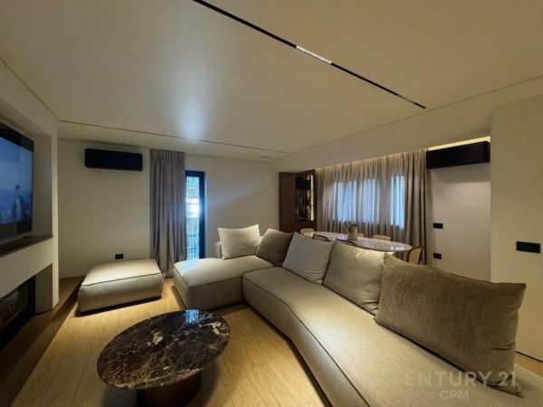 Tirane, shes apartament 3+1+Ballkon Kati 4, 150 m² 699.000 € 